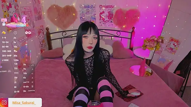 Misa Sakurai online show from 28, 9, 2025