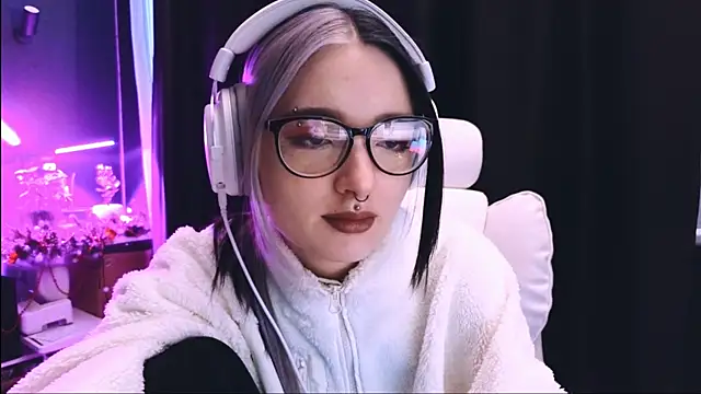 Avi Nile online show from 26, 1, 2025