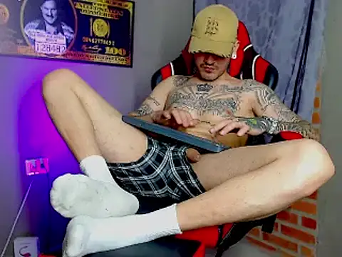 Snapshot of smoker445 chatting on 3, 2, 2025 smoker445 online show from 3, 2, 2025