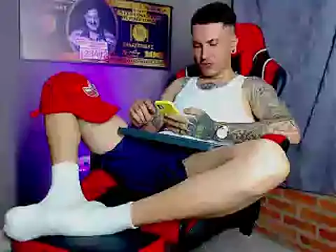 Snapshot of smoker445 chatting on 7, 2, 2025 smoker445 online show from 7, 2, 2025