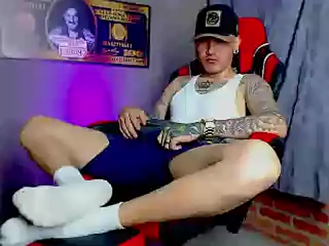 Snapshot of smoker445 chatting on 7, 2, 2025 smoker445 online show from 7, 2, 2025