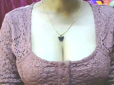 ishmita99 online show from 1, 2, 2025