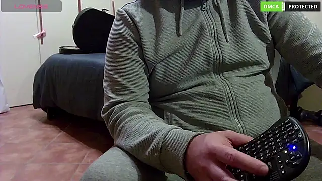 MultiOrgasmicLover online show from 26, 12, 2024