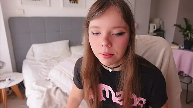 Ayra Lust online show from 18, 1, 2026