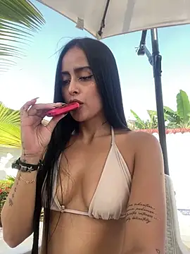 Alexandra duque online show from 28, 2, 2025