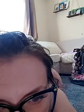 Milky flexy cat online show from 19, 3, 2025