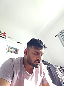 Snapshot of hard_dick011 chatting on 3, 10, 2025 hard dick011 online show from 3, 10, 2025