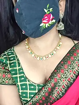 Snapshot of Tanvi-patil chatting on 20, 11, 2025 Tanvi-patil online show from 20, 11, 2025