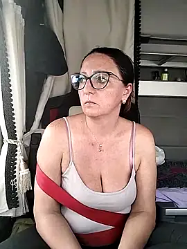 cuplubijoanna online show from 2, 11, 2025