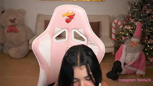 its lola24 online show from 31, 12, 2024