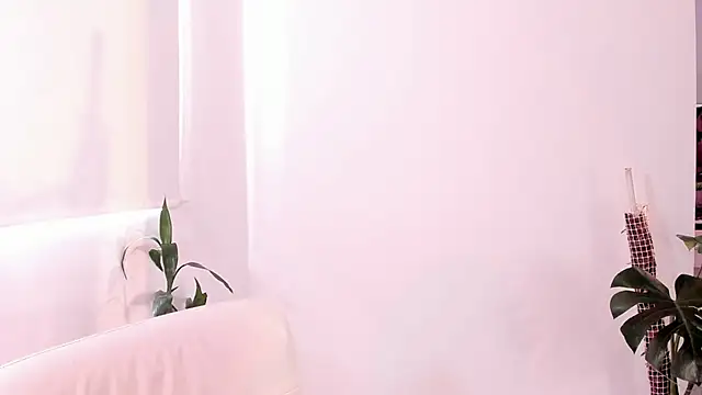 rossth1 online show from 18, 3, 2026