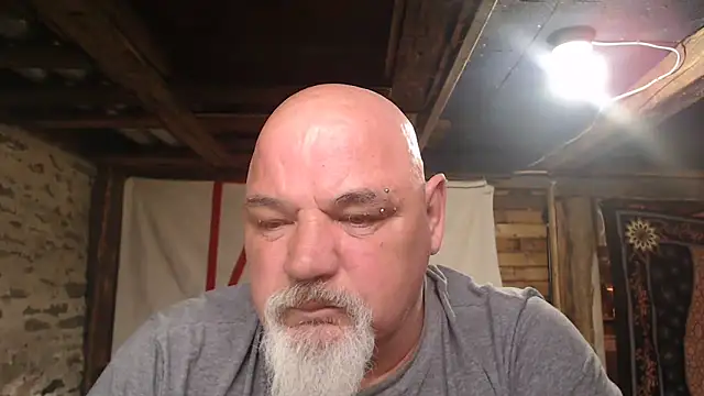 Snapshot of Newfiesausage1972 chatting on 30, 4, 2026 Newfiesausage1972 online show from 30, 4, 2026