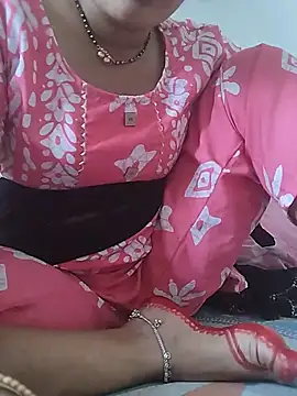 Snapshot of Simaran_bhabhi chatting on 11, 5, 2026 Simaran bhabhi online show from 11, 5, 2026