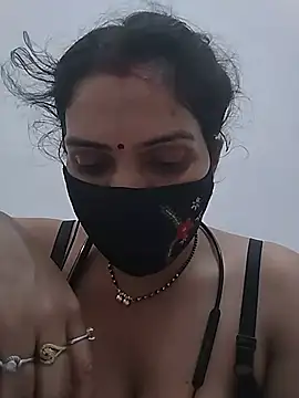 Snapshot of Simaran_bhabhi chatting on 19, 5, 2026 Simaran bhabhi online show from 19, 5, 2026