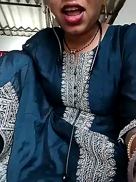 Snapshot of Simaran_bhabhi chatting on 22, 5, 2026 Simaran bhabhi online show from 22, 5, 2026