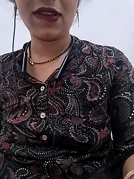 Snapshot of Simaran_bhabhi chatting on 1, 6, 2026 Simaran bhabhi online show from 1, 6, 2026