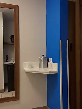 1BeautyN1Beast online show from 18, 12, 2025