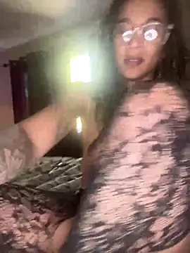 Shuggabutt online show from 7, 12, 2024