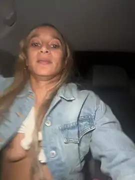 Shuggabutt online show from 10, 2, 2025