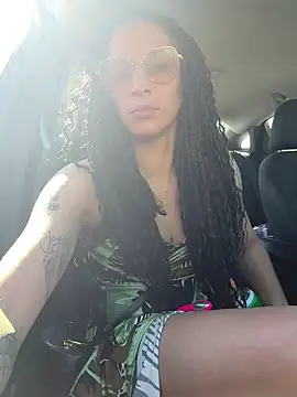 Snapshot of Shuggabutt chatting on 8, 3, 2026 Shuggabutt online show from 8, 3, 2026