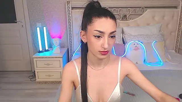 Lina Robbins online show from 13, 5, 2026
