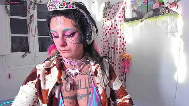 Snapshot of lady_sontse_ chatting on 2, 12, 2025 lady sontse online show from 2, 12, 2025