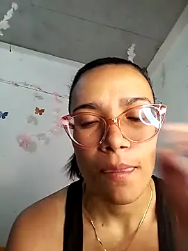 Yaumiko online show from 2, 2, 2026