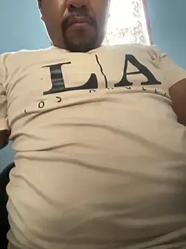 Snapshot of Alvarosexxx chatting on 1, 10, 2025 Alvarosexxx online show from 1, 10, 2025