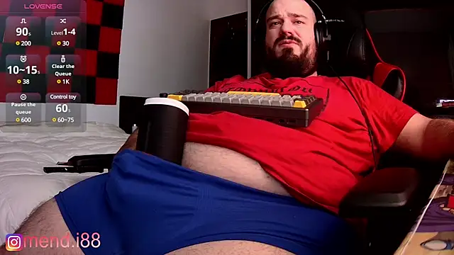 menditeta1 online show from 15, 1, 2025