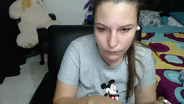 alexia 87 online show from 25, 1, 2025