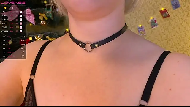 Snapshot of EmmyAmbros chatting on 20, 1, 2025 EmmyAmbros online show from 20, 1, 2025