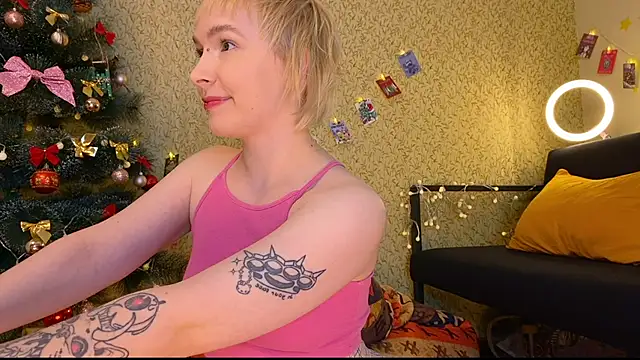 Snapshot of EmmyAmbros chatting on 27, 1, 2025 EmmyAmbros online show from 27, 1, 2025