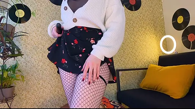 Snapshot of EmmyAmbros chatting on 18, 3, 2025 EmmyAmbros online show from 18, 3, 2025