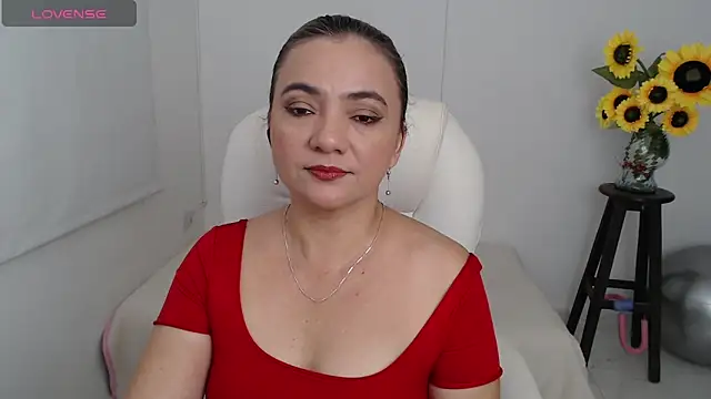 ana milf online show from 14, 10, 2025