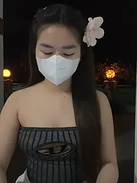 BabyThree  online show from 14, 1, 2025