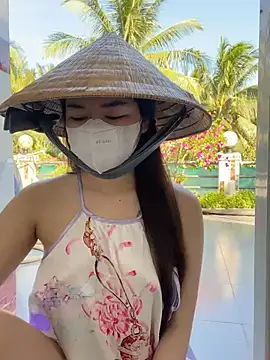 BabyThree  online show from 14, 3, 2025