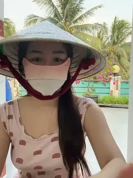 BabyThree  online show from 18, 3, 2025