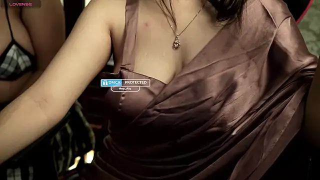 Snapshot of only_aleesha chatting on 17, 6, 2026 only aleesha online show from 17, 6, 2026