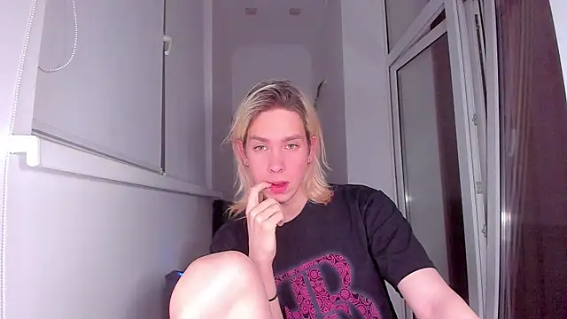 Snapshot of matt_spark chatting on 11, 3, 2025 matt spark online show from 11, 3, 2025