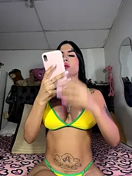 saragill323 online show from 18, 11, 2025