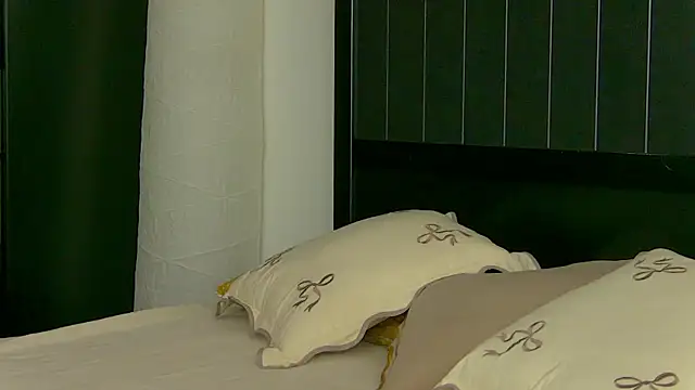 Yanira Muslim online show from 2, 4, 2026