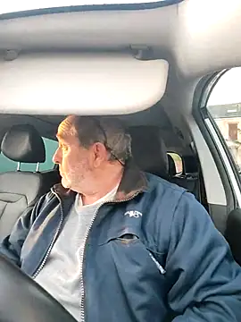 gillou1234 online show from 10, 11, 2025