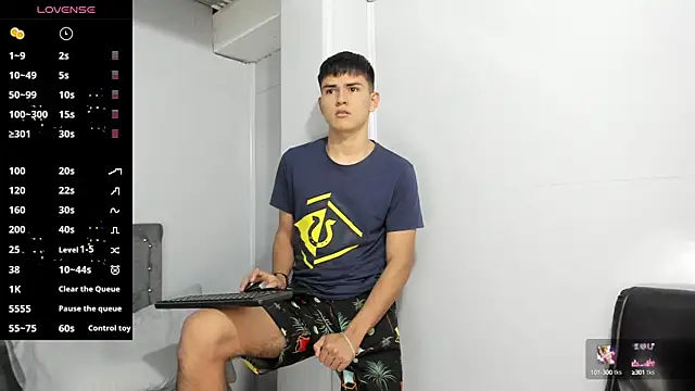 Snapshot of Jacobb_Lee chatting on 30, 12, 2024 Jacobb Lee online show from 30, 12, 2024