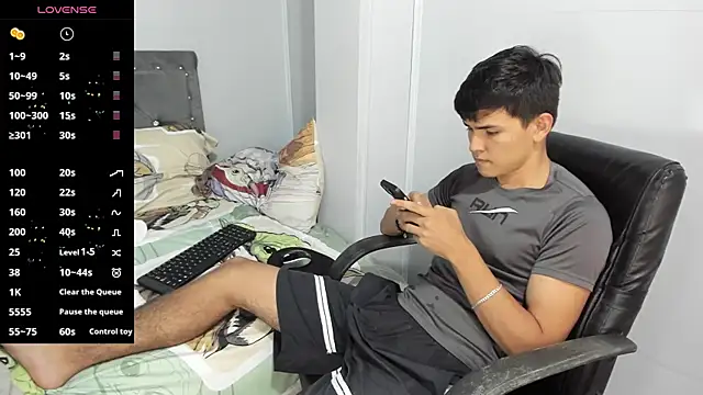 Snapshot of Jacobb_Lee chatting on 23, 1, 2025 Jacobb Lee online show from 23, 1, 2025