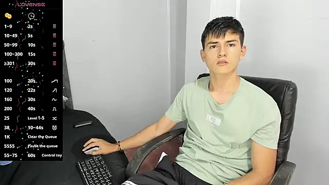 Snapshot of Jacobb_Lee chatting on 25, 2, 2025 Jacobb Lee online show from 25, 2, 2025
