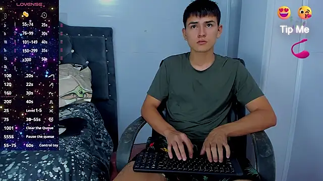 Jacobb Lee online show from 8, 11, 2025