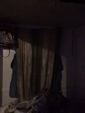 allissonw13 online show from 6, 12, 2024