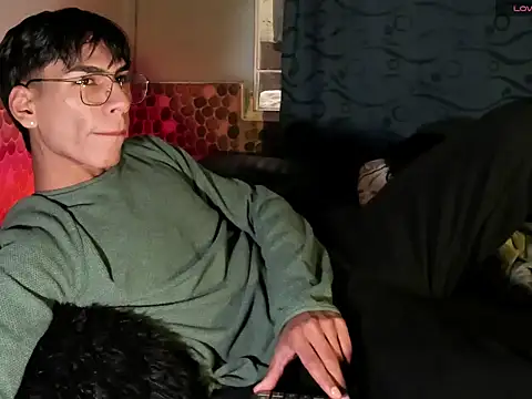 Snapshot of Teo_skinny chatting on 10, 12, 2024 Teo skinny online show from 10, 12, 2024