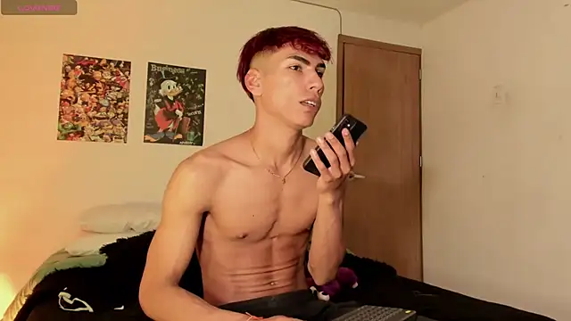 Snapshot of Teo_skinny chatting on 18, 10, 2025 Teo skinny online show from 18, 10, 2025