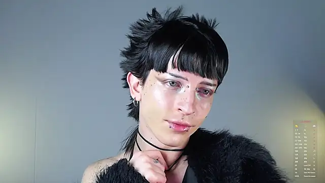 Snapshot of succubot chatting on 28, 11, 2025 succubot online show from 28, 11, 2025